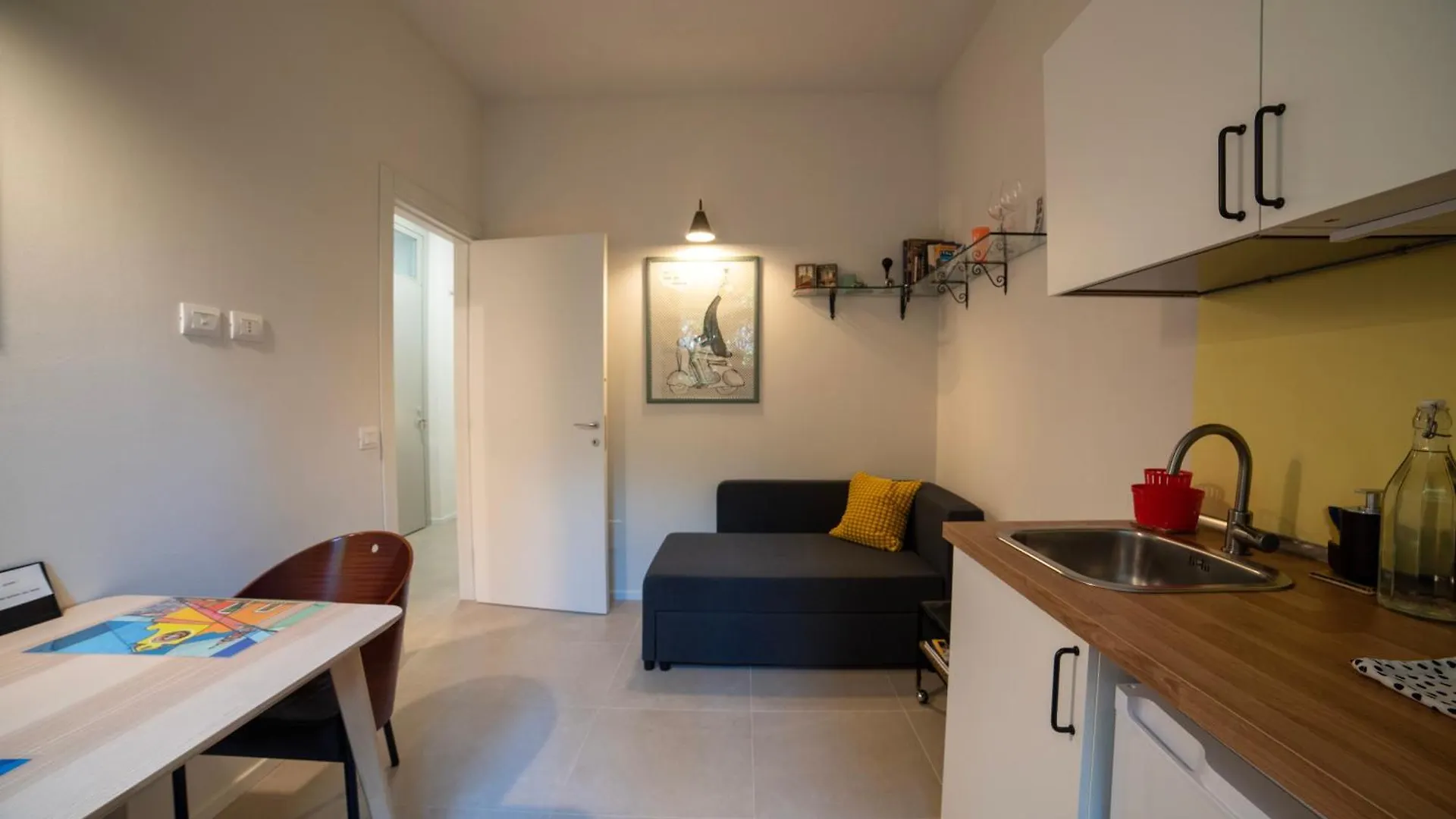 Bellosguardo Hill Apartment - Florence 0*,